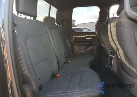 2019 Ram 1500 Big Horn/Lone Star z USA, uszkodzony, nr VIN 1C6SRFBT3KN546636